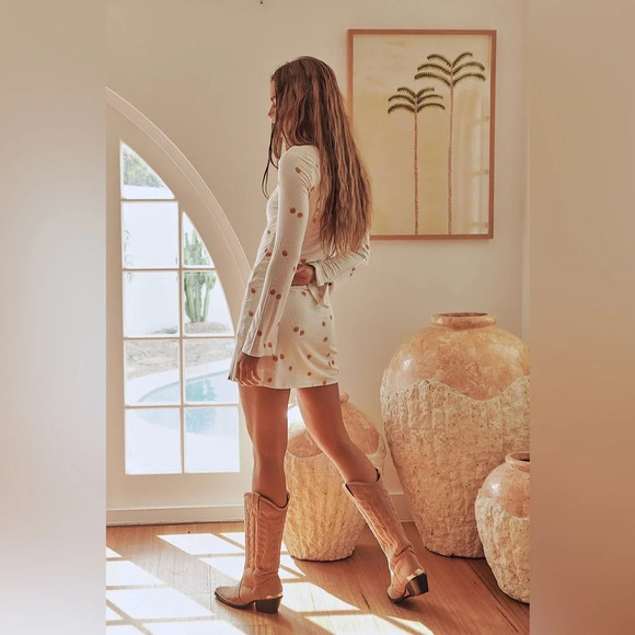 Free People - Celia Mini Dress in Ivory Combo XS Rose Floral Long Sleeve Dress - Picture 2 of 9